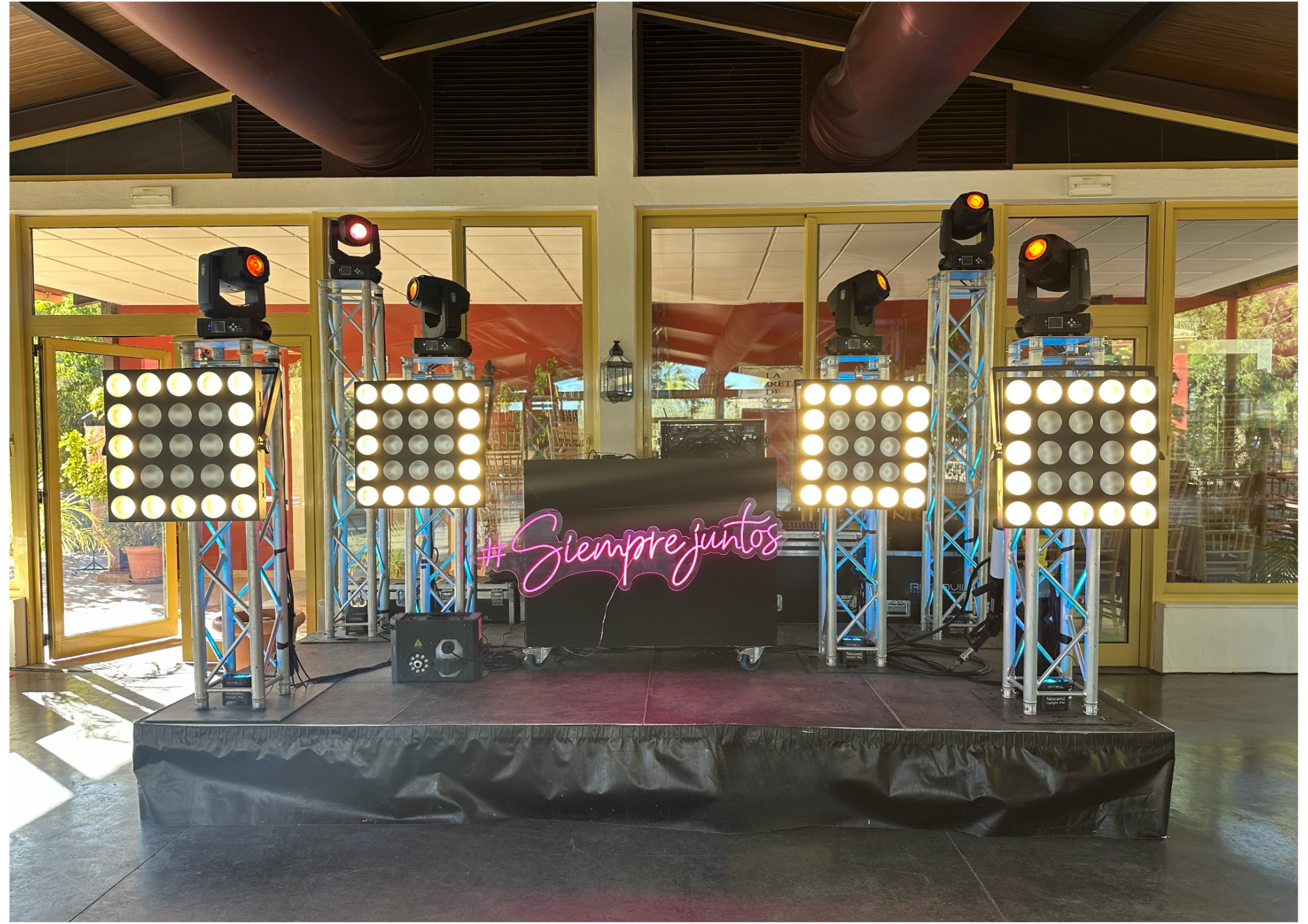 cabina de dj original para bodas en alicante